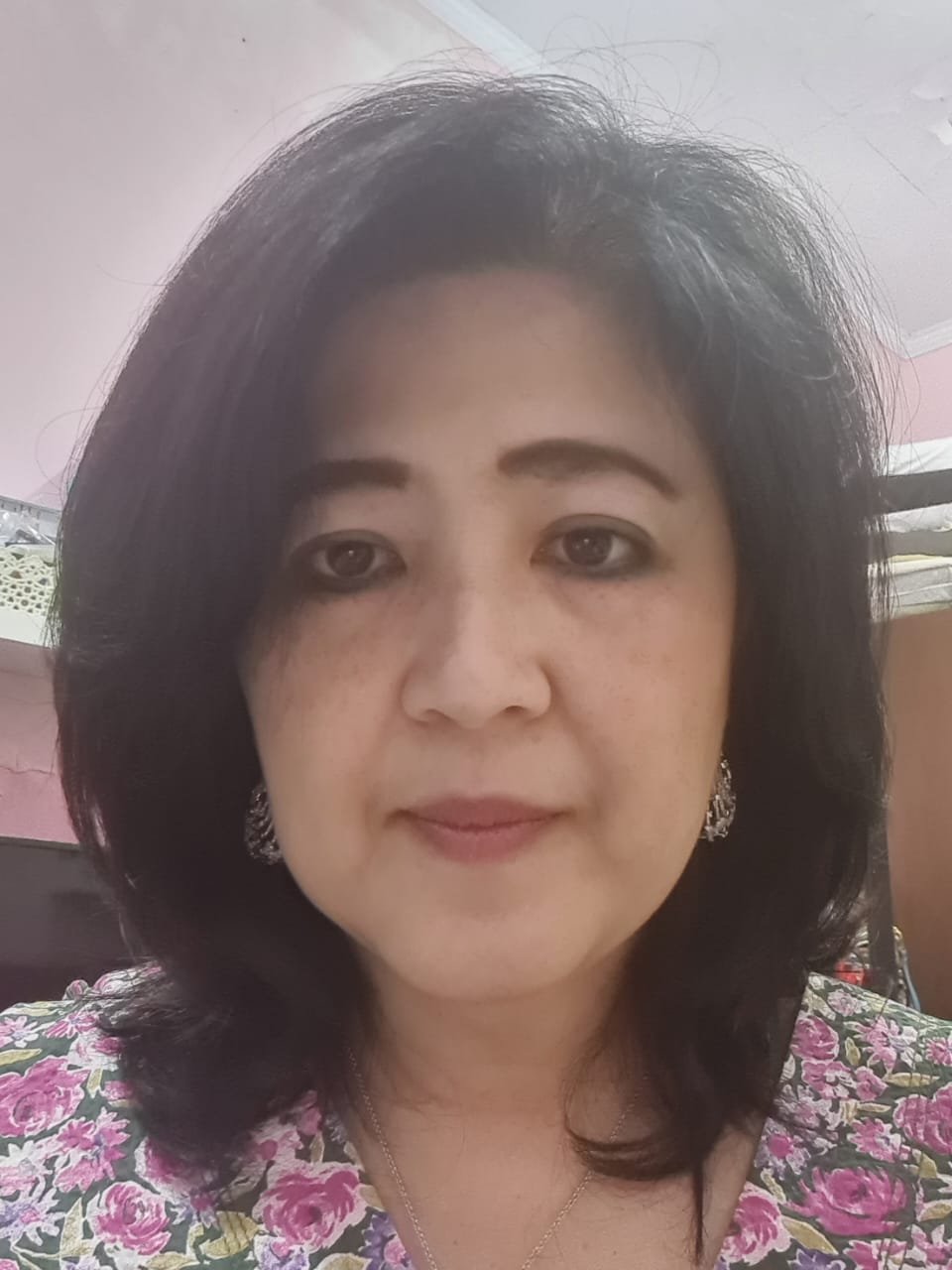 Dr. Rine Kaunang, SP, MBA.